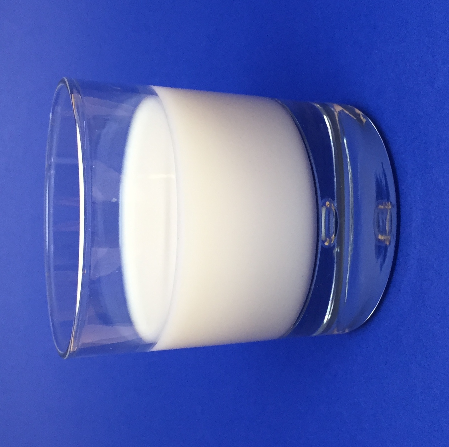 Verre de lait - milieu de conservation pour dent expulsee